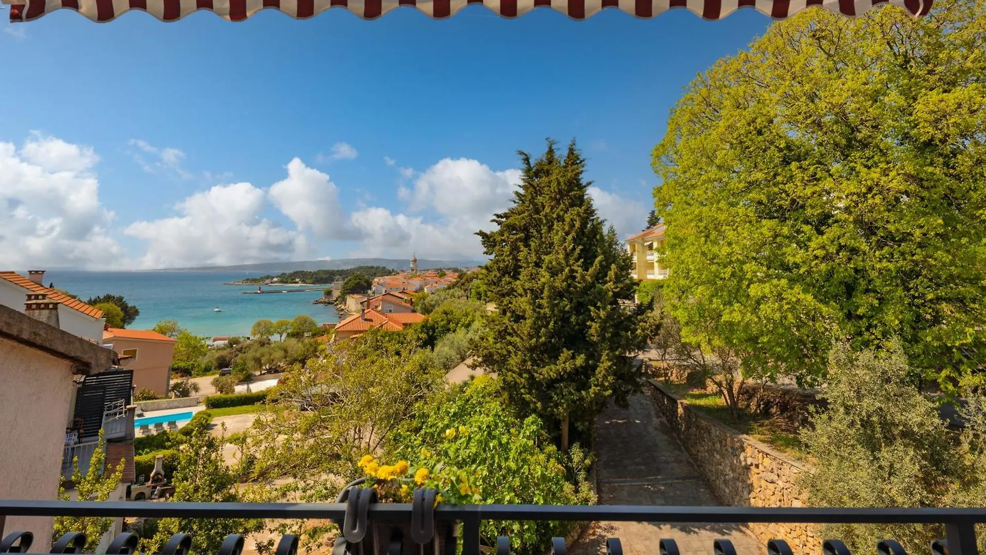 Seaview Apartment Micika Krk Island-Happy Rentals ile iletişim